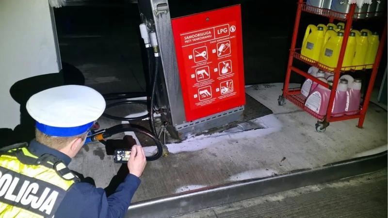 Nieszczelna instalacja LPG – objawy, przyczyny i co zrobić, by jeździć bezpiecznie