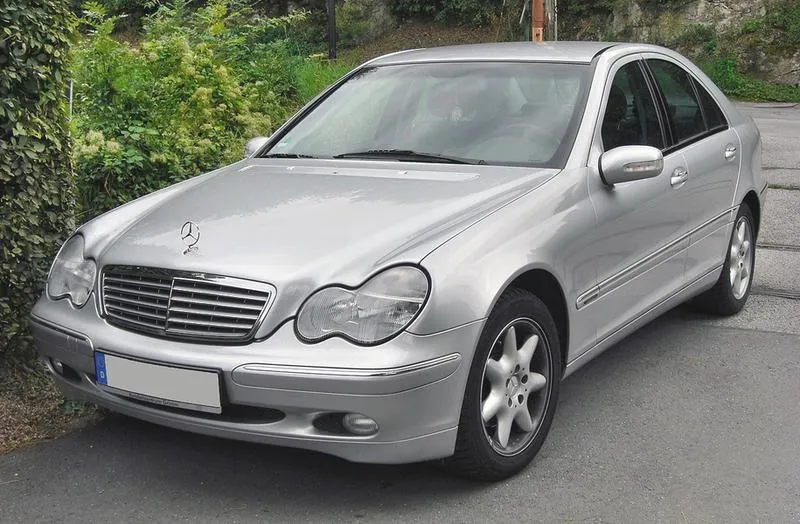 Klocki hamulcowe Mercedes W203