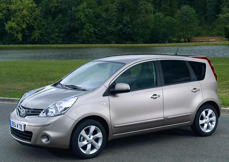 Nissan Note E11