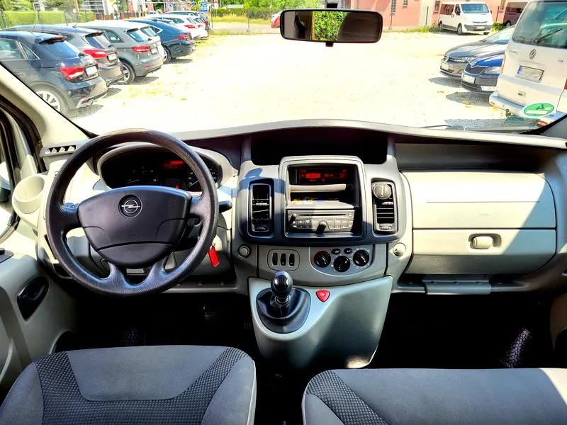 Opel Vivaro pojemność zbiornika