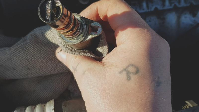 Układ zmiennych faz rozrządu VVT